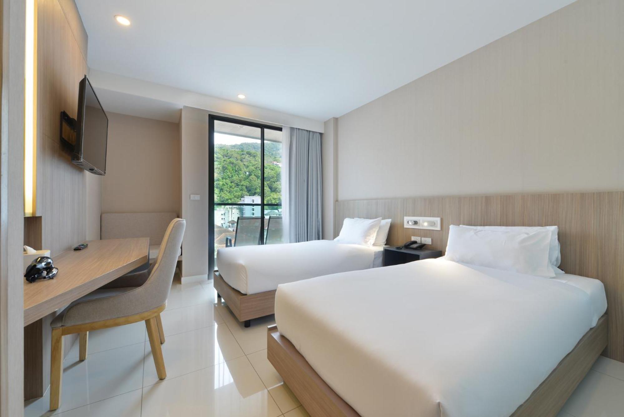 Grace Patong Hotel Kathu Exterior photo