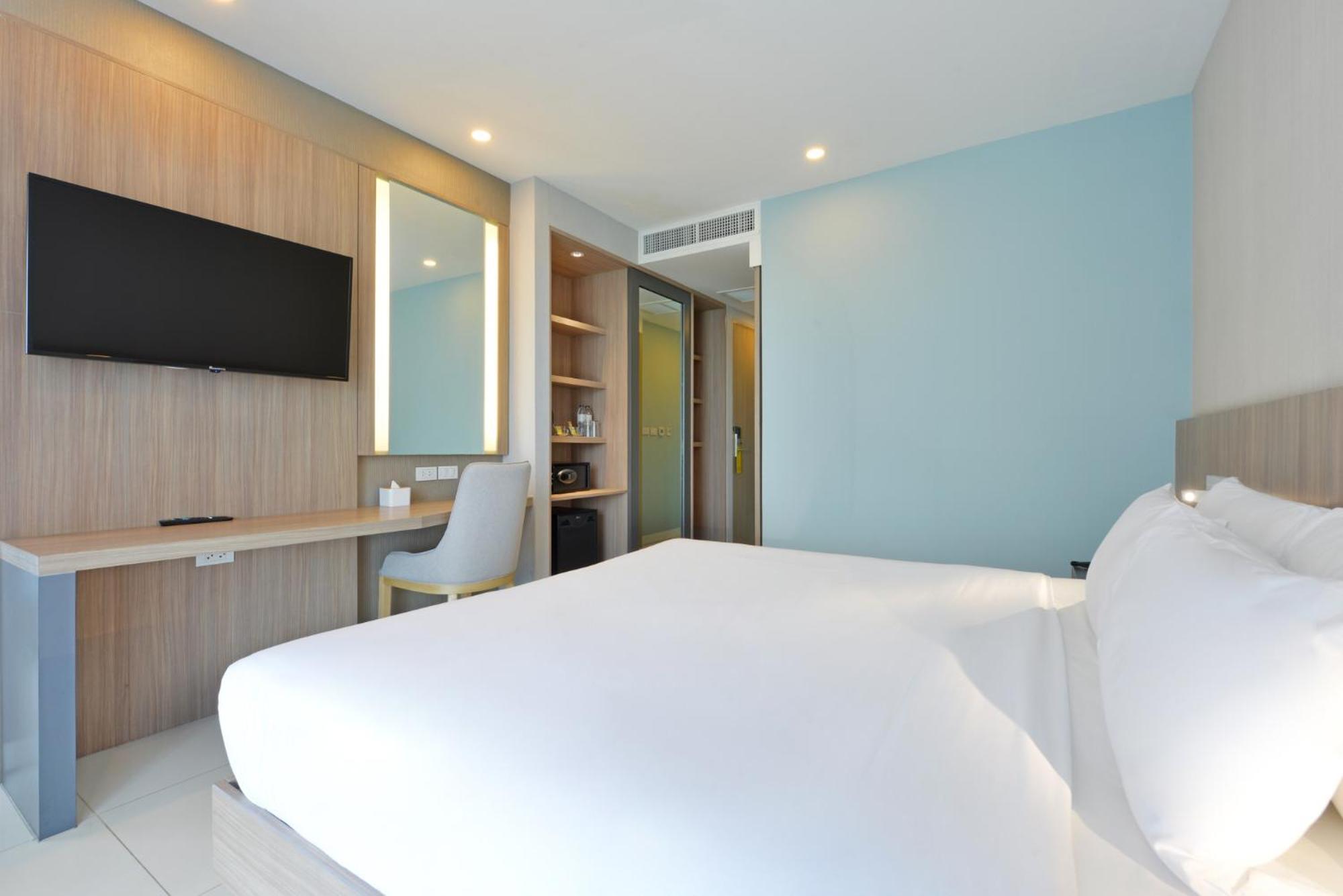 Grace Patong Hotel Kathu Exterior photo