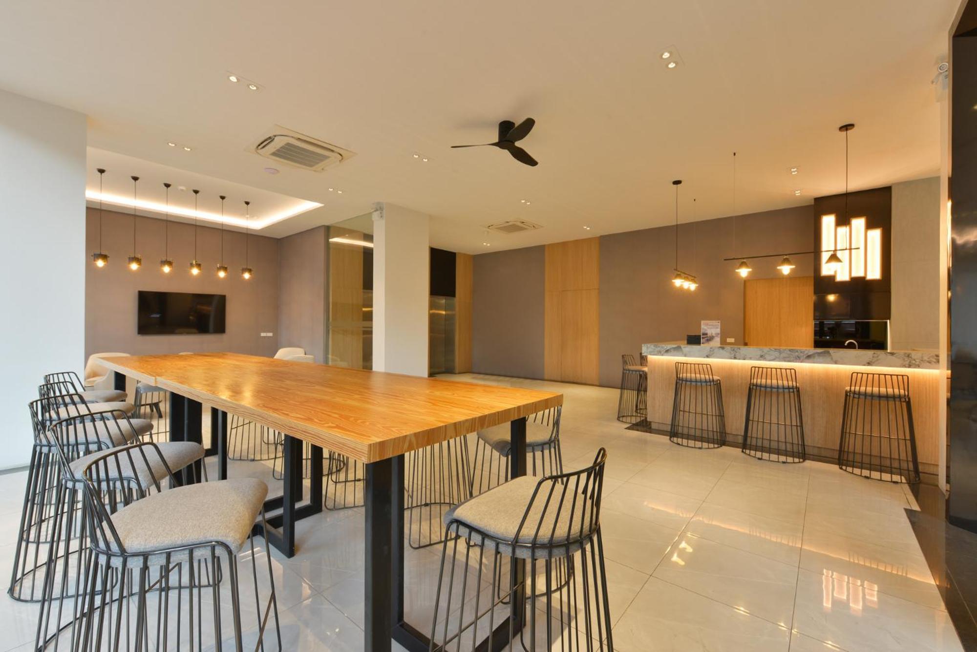 Grace Patong Hotel Kathu Exterior photo