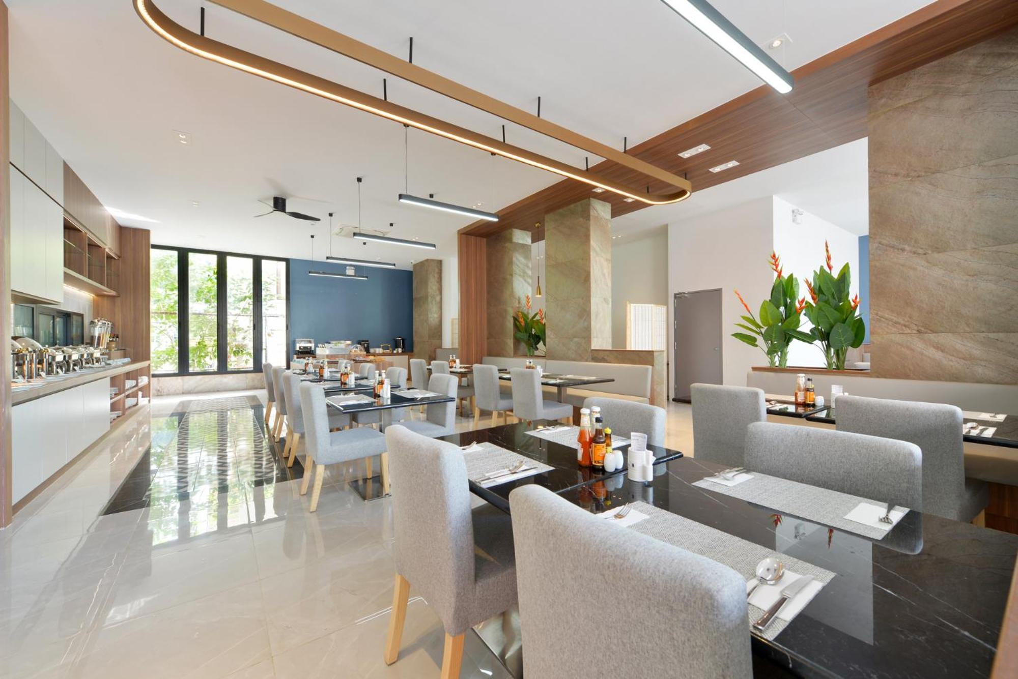 Grace Patong Hotel Kathu Exterior photo